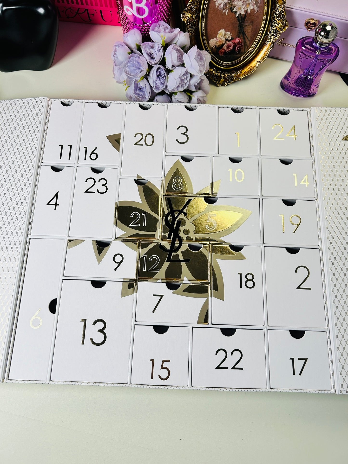 YSL Adventskalender 2025 (mit 24 Mini-Parfums)